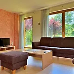 33 In Idyllischer Lage Fuer Wanderurlaub Und Naturgenuss Entspannen Im Waldgebiet Apartament *