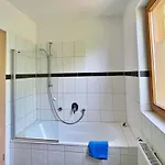 Apartament 33 In Idyllischer Lage Fuer Wanderurlaub Und Naturgenuss Entspannen Im Waldgebiet